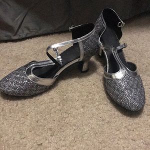 Salsa/dance shoes